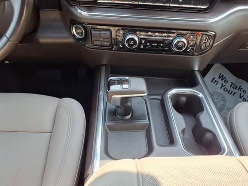 Used 2023 GMC Sierra 1500 SLT w/ SLT Premium Plus Package image 17