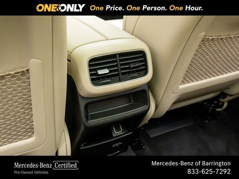 Used 2023 Mercedes-Benz GLE 350 4MATIC w/ AMG Line Exterior image 21
