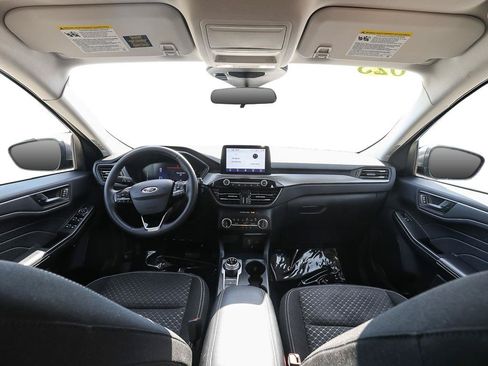 Certified 2023 Ford Escape Active AWD/4WD image 23