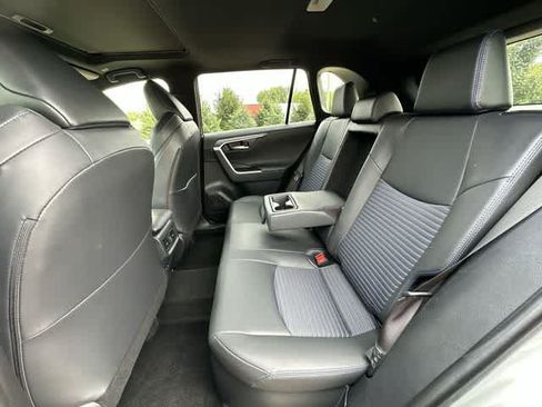 Used 2025 Toyota RAV4 XSE w/ Weather Package AWD/4WD image 17