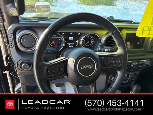 Used 2021 Jeep Wrangler Unlimited Sport image 24