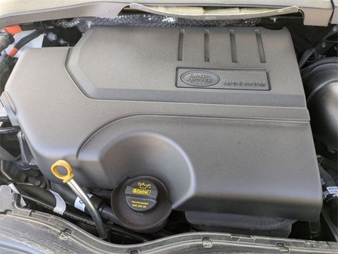 Used 2025 Land Rover Discovery Sport S image 20