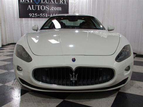 Used 2010 Maserati GranTurismo S RWD image 6