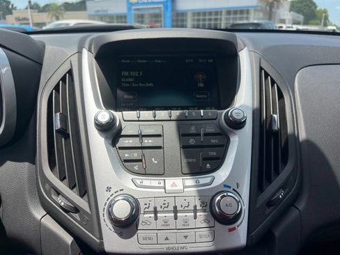 Used 2015 Chevrolet Equinox LT w/ Driver Convenience Package FWD image 19