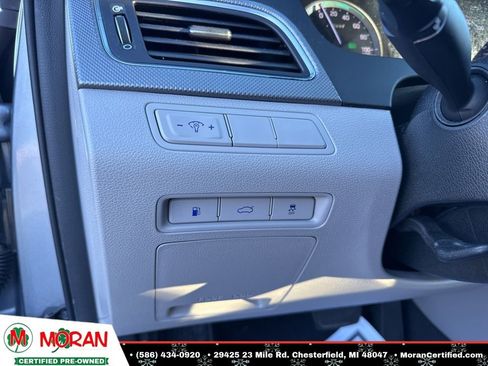 Used 2016 Hyundai Sonata SE image 13