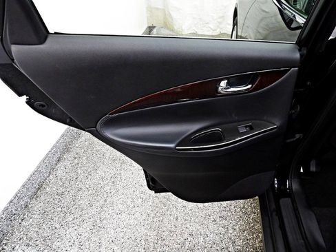 Used 2010 INFINITI EX35 Journey AWD/4WD image 9