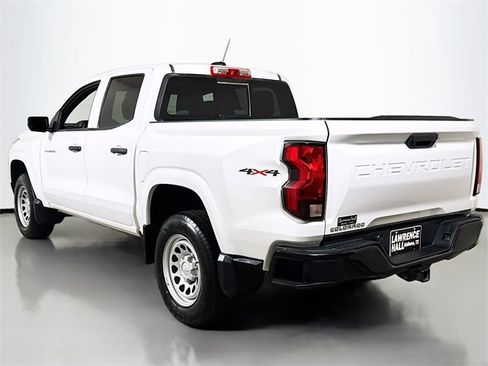 Used 2024 Chevrolet Colorado W/T image 6