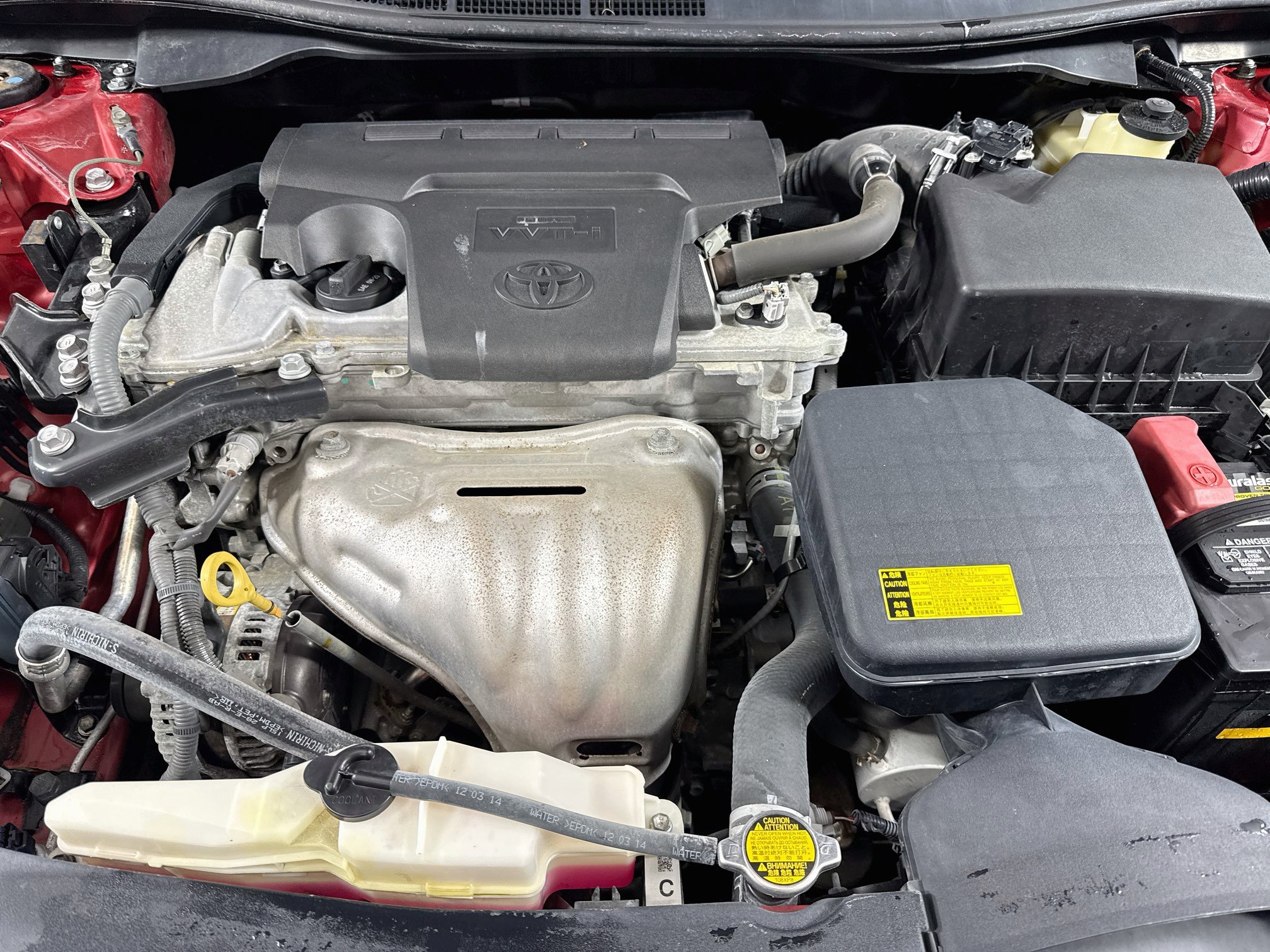 Used 2014 Toyota Camry SE w/ Leather Package FWD image 26
