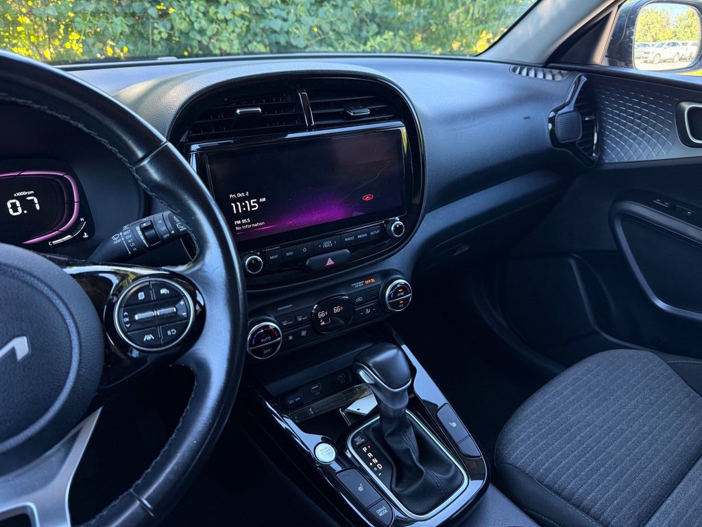 Used 2023 Kia Soul EX FWD image 31