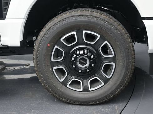 New 2026 Ford F250 Platinum AWD/4WD image 33