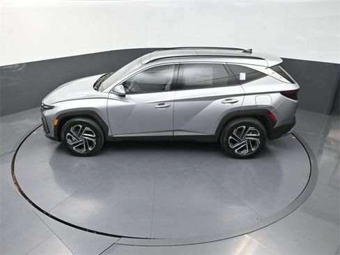 New 2026 Hyundai Tucson Limited image 27