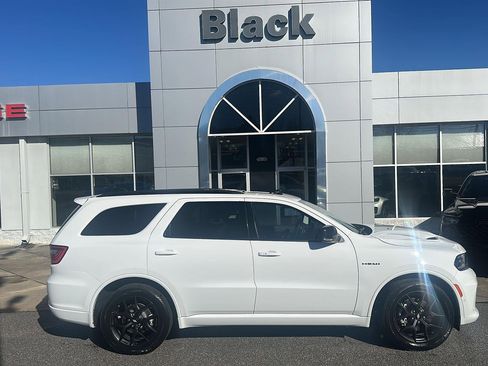 New 2026 Dodge Durango GT image 3