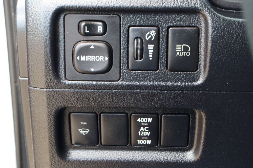 Used 2020 Toyota 4Runner TRD Off-Road AWD/4WD image 21