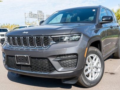 New 2025 Jeep Grand Cherokee Laredo X w/ Luxury Tech Group I