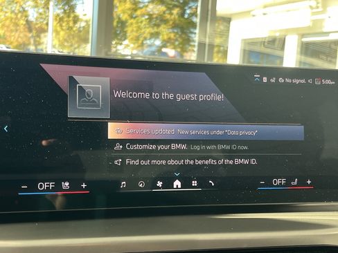 New 2026 BMW 330i Sedan w/ M Sport Package image 4