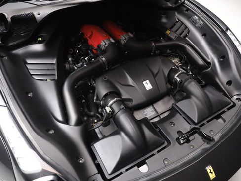 Used 2016 Ferrari California T image 50