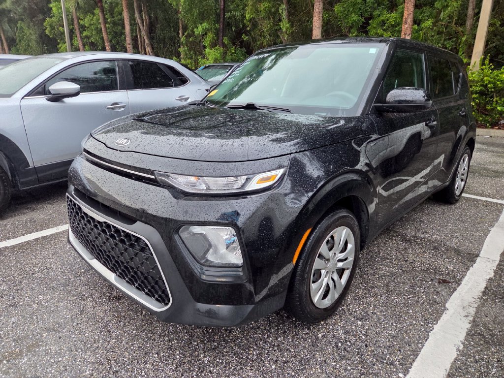 Used 2021 Kia Soul LX FWD image 5