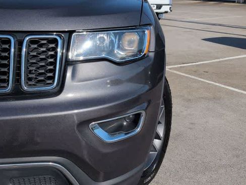Used 2019 Jeep Grand Cherokee Limited AWD/4WD image 11