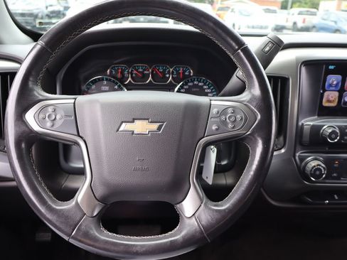 Used 2018 Chevrolet Silverado 1500 LT AWD/4WD image 6