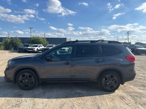 Used 2024 Subaru Ascent Onyx Edition AWD/4WD image 12