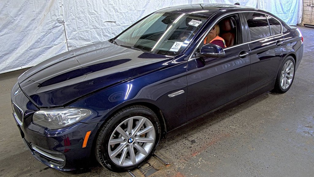 Used 2014 BMW 535i xDrive Sedan AWD/4WD image 2