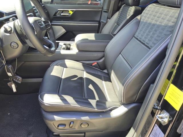 Used 2025 GMC Sierra EV Denali AWD/4WD image 6