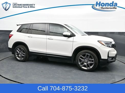Used 2023 Honda Passport EX-L image 9