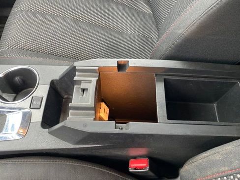 Used 2016 Chevrolet Equinox LT image 12