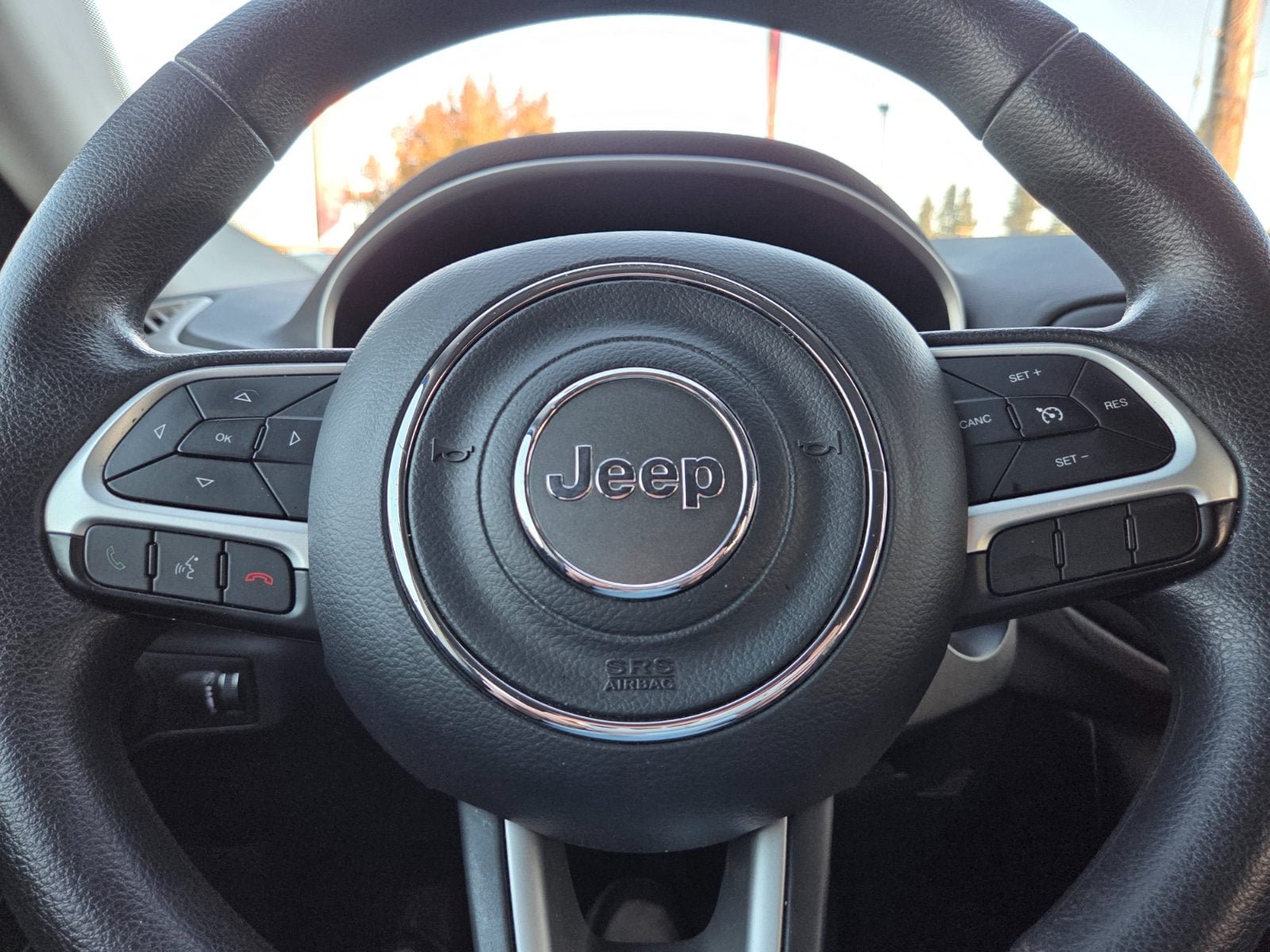 Used 2018 Jeep Compass Sport FWD image 16