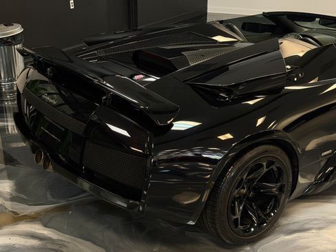 Used 2006 Lamborghini Murcielago Roadster AWD/4WD image 10