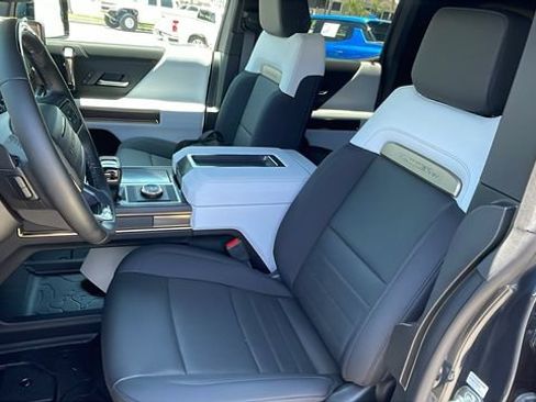 Used 2025 GMC Hummer EV 3X AWD/4WD image 12