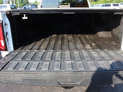 Used 2020 GMC Sierra 3500 AT4 w/ AT4 Premium Package AWD/4WD image 14