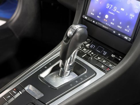 Used 2014 Porsche Cayman RWD image 16