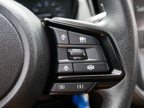 Used 2024 Subaru Crosstrek 2.0i AWD/4WD image 29