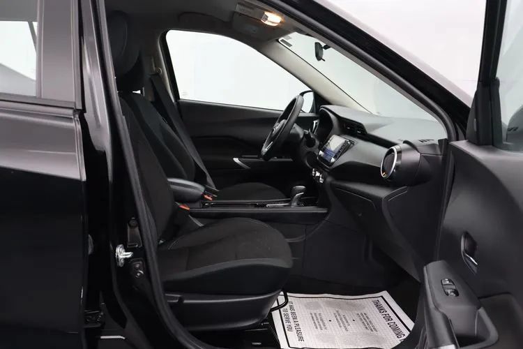 Used 2024 Nissan Kicks SV FWD image 17