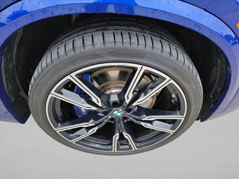Used 2024 BMW X5 M60i AWD/4WD image 10