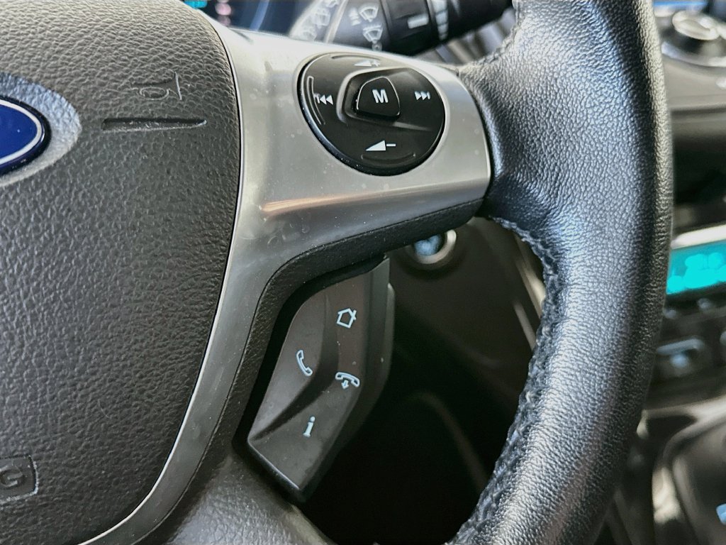 Used 2014 Ford Escape Titanium AWD/4WD image 26