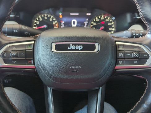 Used 2022 Jeep Compass Limited w/ Sun and Sound Group AWD/4WD image 16