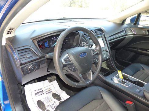 Used 2018 Ford Fusion SE w/ Equipment Group 201A image 20