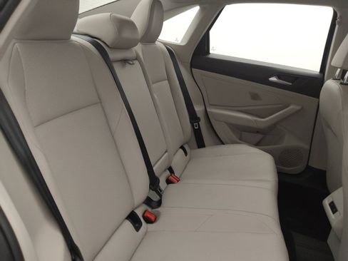 Used 2020 Volkswagen Jetta SE w/ SE Cold Weather Package FWD image 19