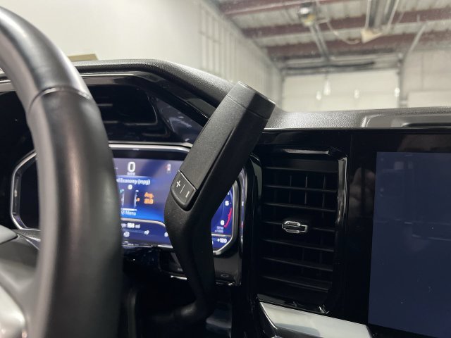 Used 2024 Chevrolet Silverado 1500 RST AWD/4WD image 16