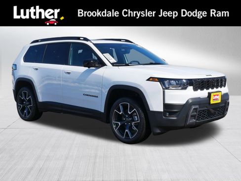New 2026 Jeep Cherokee Overland w/ Trailer Tow Group image 1