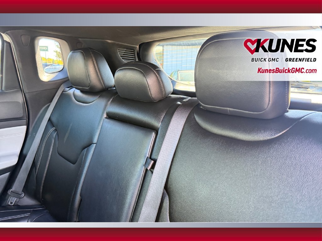 Used 2025 Jeep Compass Limited AWD/4WD image 35