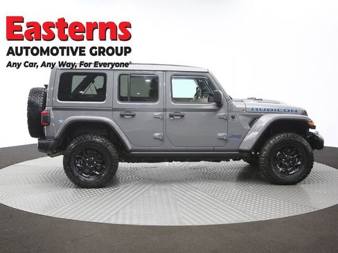 Used 2022 Jeep Wrangler Unlimited Rubicon 4xe w/ Cold Weather Group AWD/4WD image 46