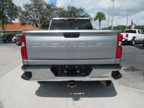 Used 2025 Chevrolet Silverado 2500 LT w/ Convenience Package AWD/4WD image 6