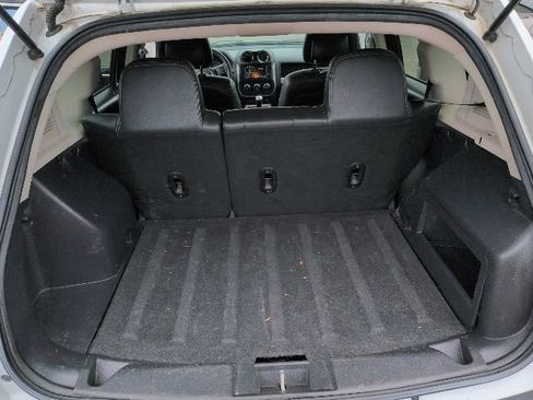 Used 2014 Jeep Compass Latitude AWD/4WD image 12