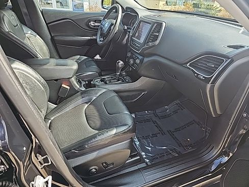 Certified 2023 Jeep Cherokee Altitude Lux image 22