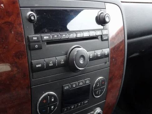 Used 2012 Chevrolet Avalanche LT w/ All-Star Edition image 9