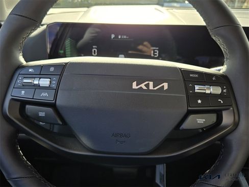 Certified 2026 Kia Sportage S image 31