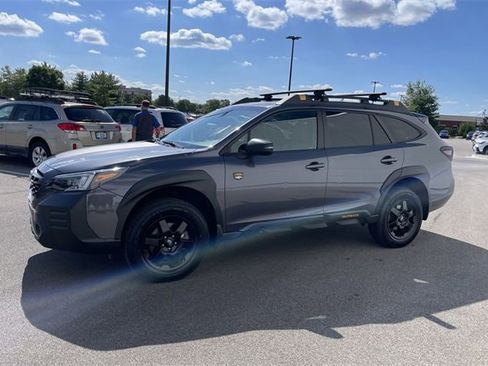 Used 2022 Subaru Outback Wilderness image 2